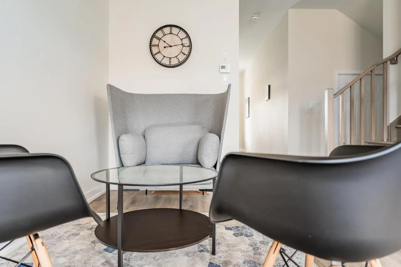 Luxury Townhouse Close To Fairview Casino In Niagara Falls Villa 0*,